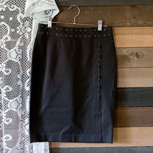 Banana Republic Dresses & Skirts - Y2K Banana Republic Black Eyelet Lace Pencil Skirt - Vintage High Waist Chic